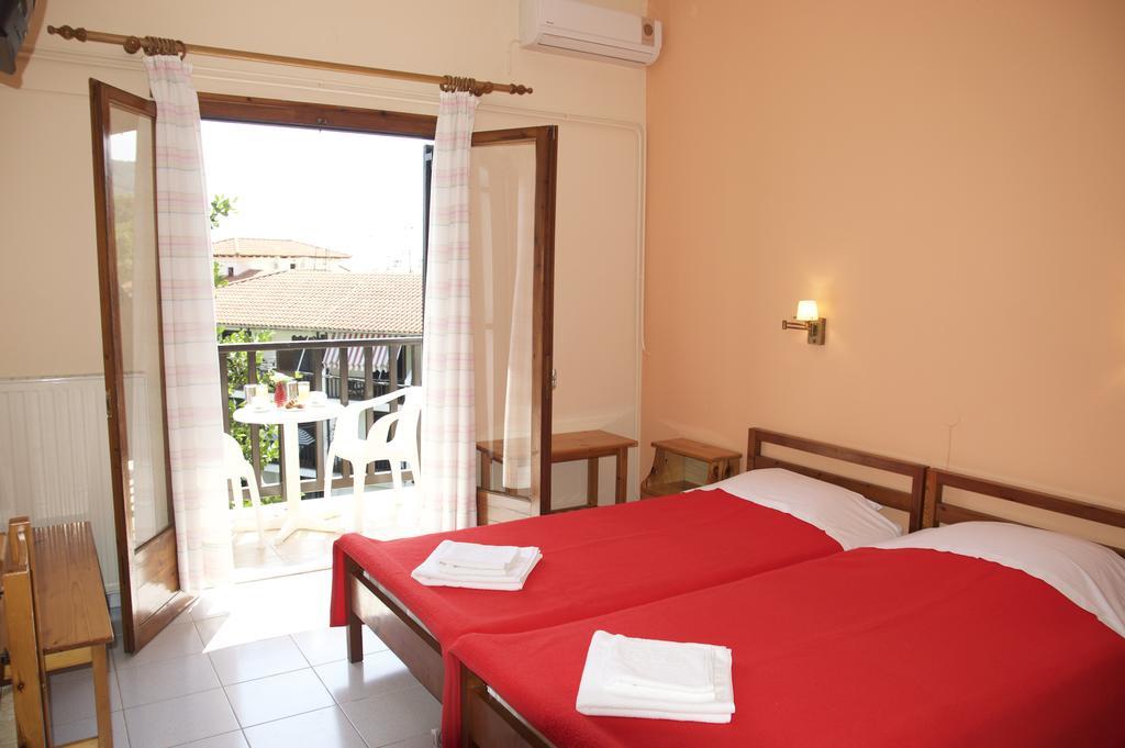 Hotel Sevilli Agios Ioannis  Стая снимка